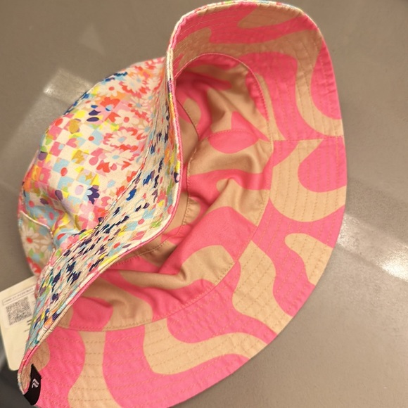 Fabletics Reversible Bucket Hat NWT - Picture 4 of 5